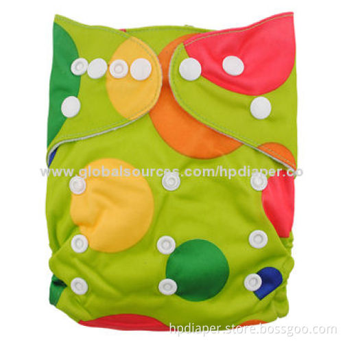 Babies' Diaper in Bales, Breathable and Reusable Features